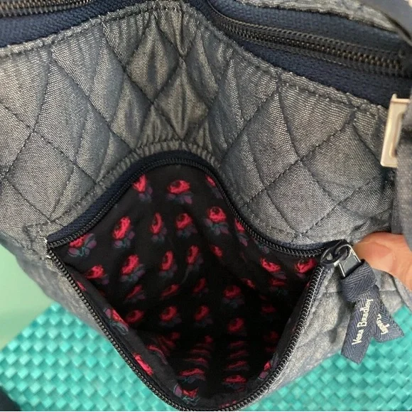 Vera Bradley NWOT Hipster Crossbody Moonlight Denim Blue Quilted  Bag. - Picture 4 of 12